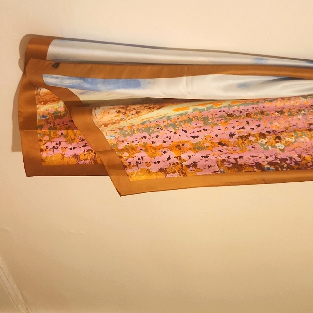 100 % Silk scarf